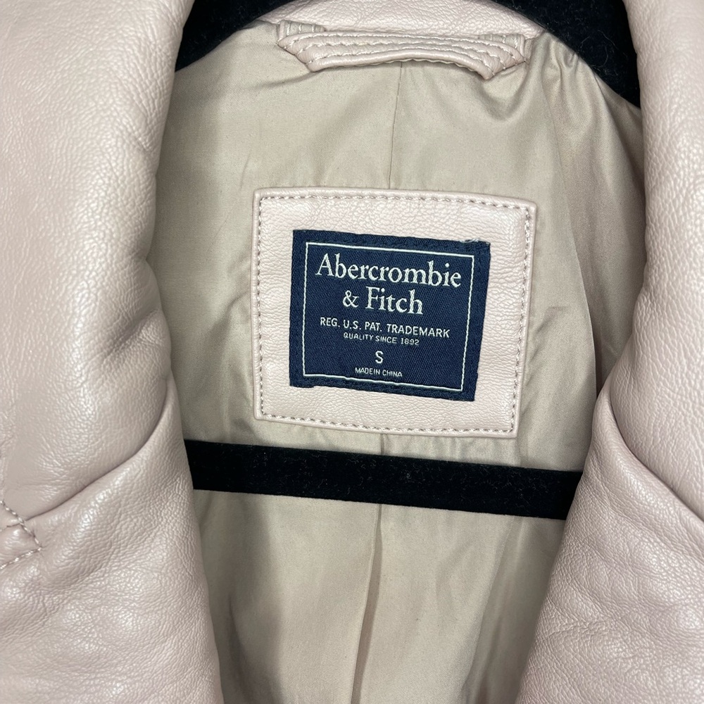 Pink Abercrombie and Fitch Leather Jacket Size Small - Picture 3 of 5